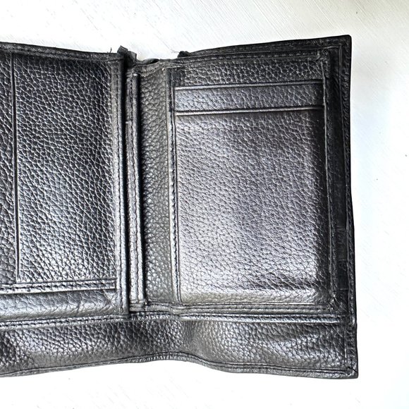 SWISSGEAR  Black Genuine Leather card holder bills and coins wallet - Picture 4 of 8